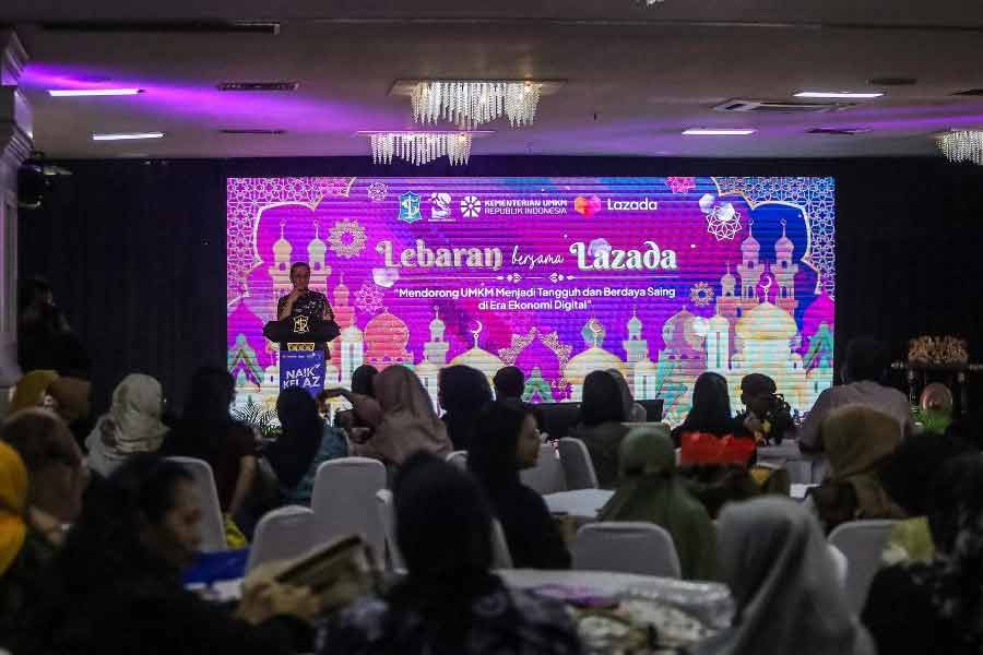 Pelatihan UMKM Lebaran Bersama Lazada di Gedung Siola, Surabaya