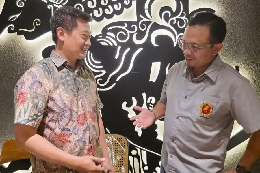 Jamkrindo bantu UMKM dessert Semarang naik kelas lewat pendampingan dan penjaminan. Kini tembus KUR BRI dan buka cabang baru.